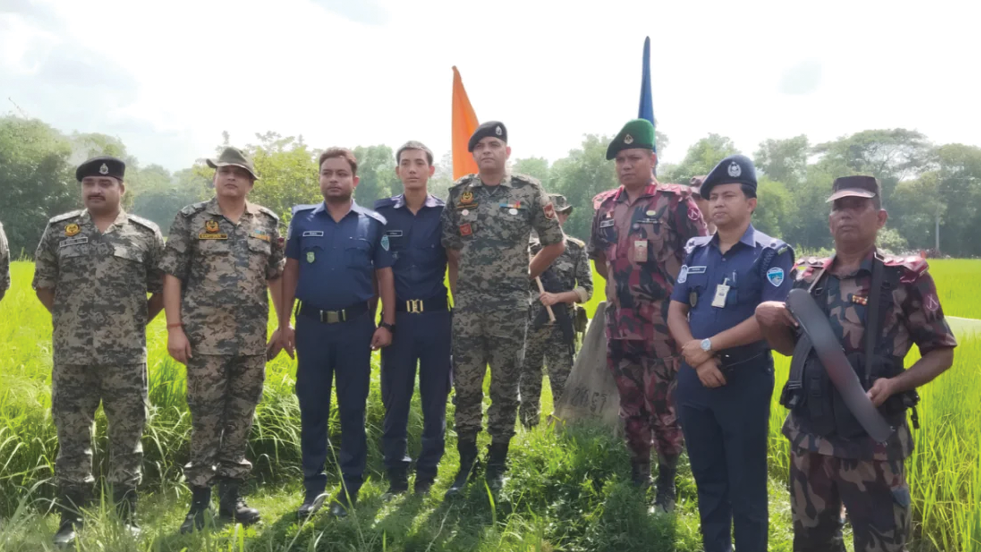 সীমান্তে আটক দুই পুলিশ সদস্যকে ১৫ ঘণ্টা পর ফেরত দিল বিএসএফ